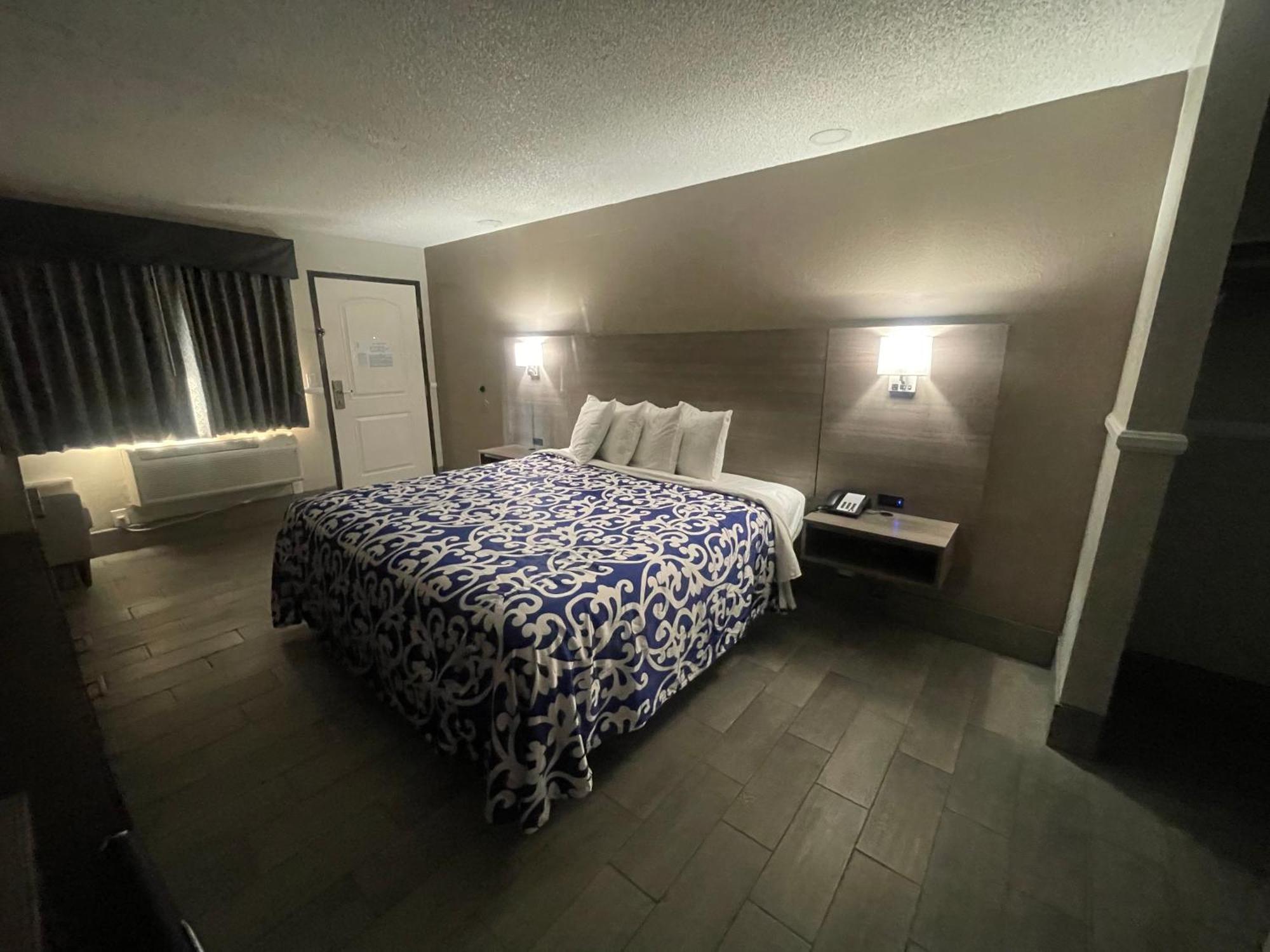 Simplestay Suites - Downtown Σαν Μπερναρντίνο Εξωτερικό φωτογραφία